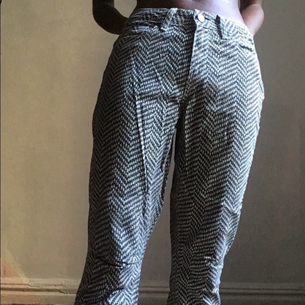 Denim - Picture 2 of 4